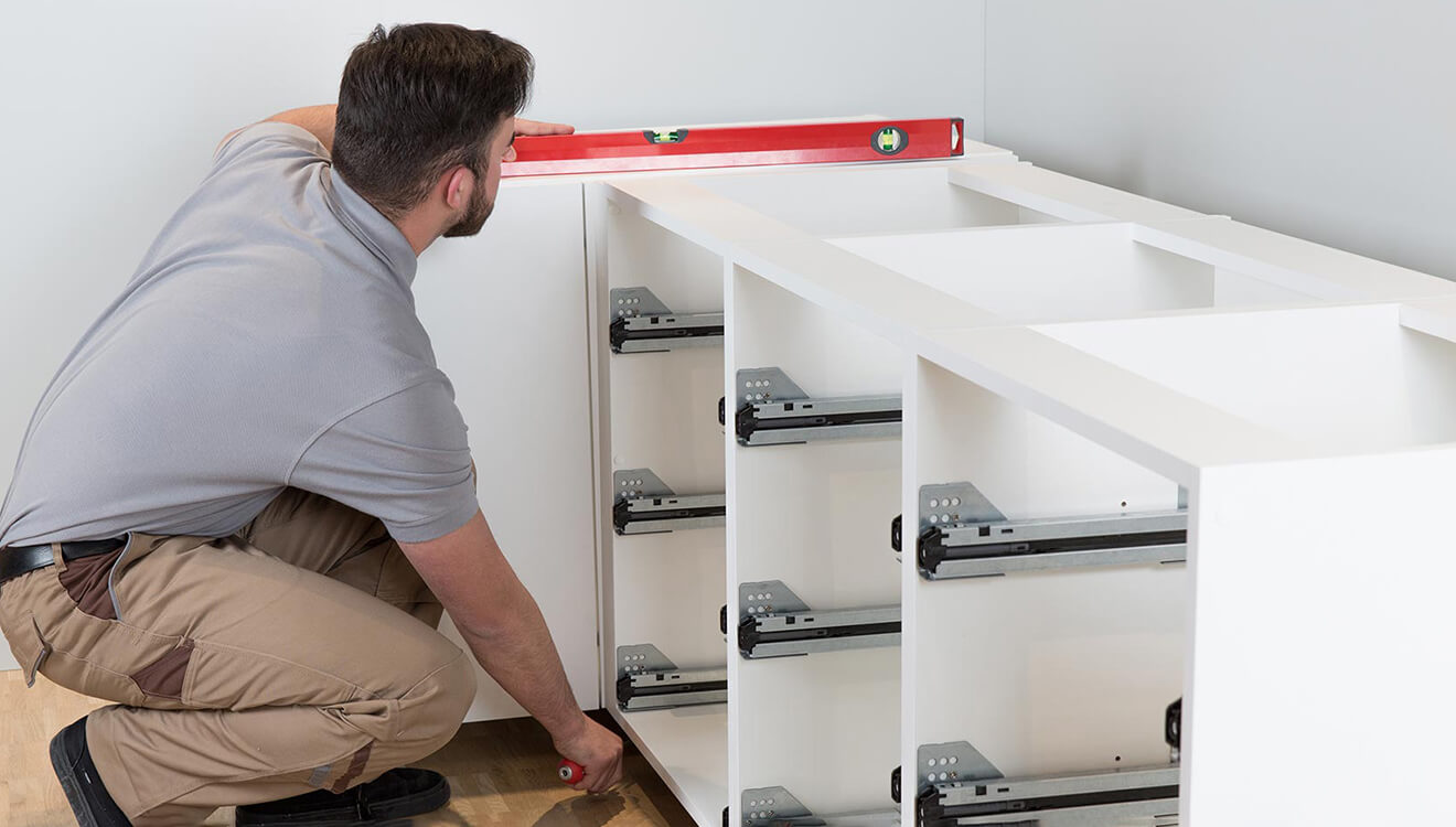 Simple to use advantages of Hafele Axilo Plinth system