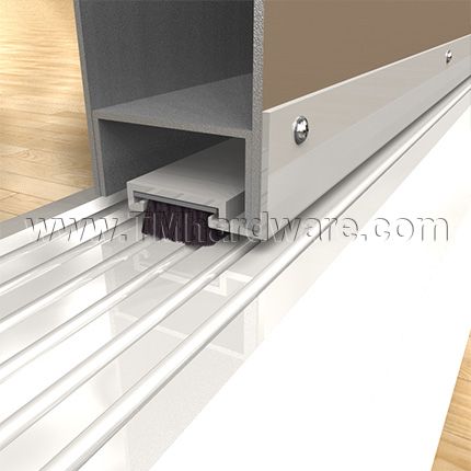 Zero 154 Door Bottom / Door Shoe | TMHardware.com