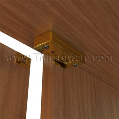 Ives 326 Magnetic Catch in Polished Brass Finish (US3)