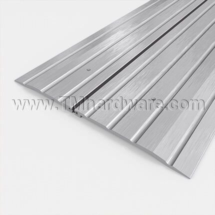 NGP 8713 Utility Threshold, 7.125" Aluminum with Thermal Break, .25" Height
